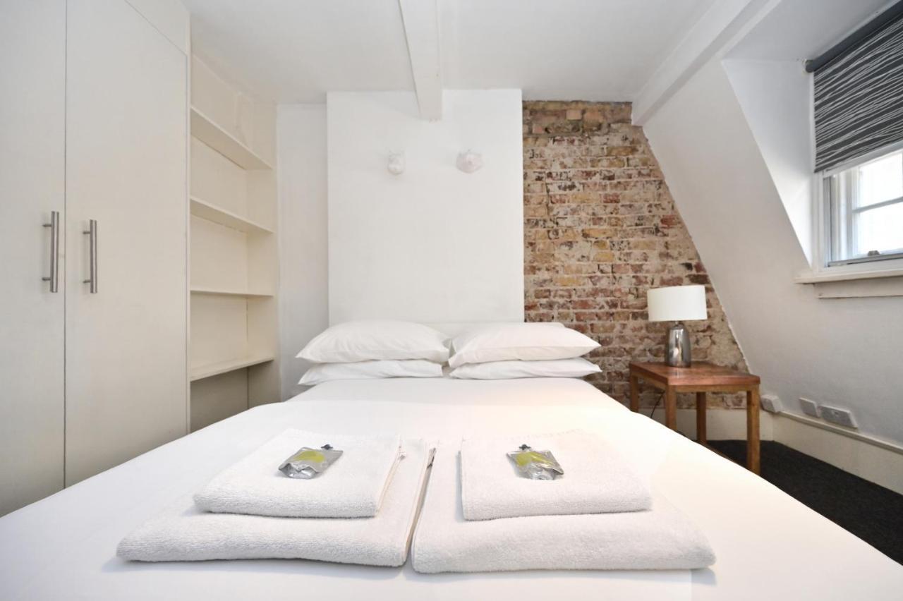 Soho, Piccadilly & Chinatown - Two Bedroom & Two Double Beds Apartment 伦敦 外观 照片