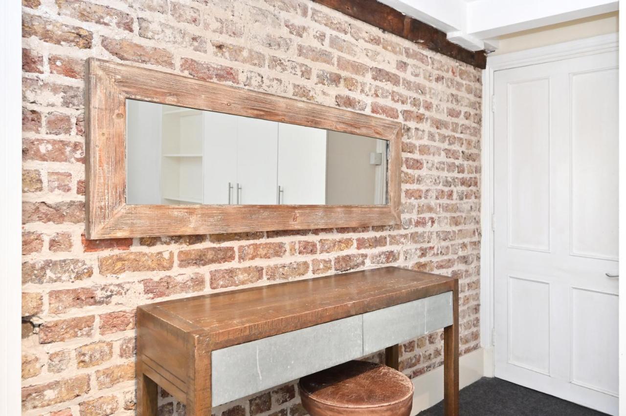 Soho, Piccadilly & Chinatown - Two Bedroom & Two Double Beds Apartment 伦敦 外观 照片
