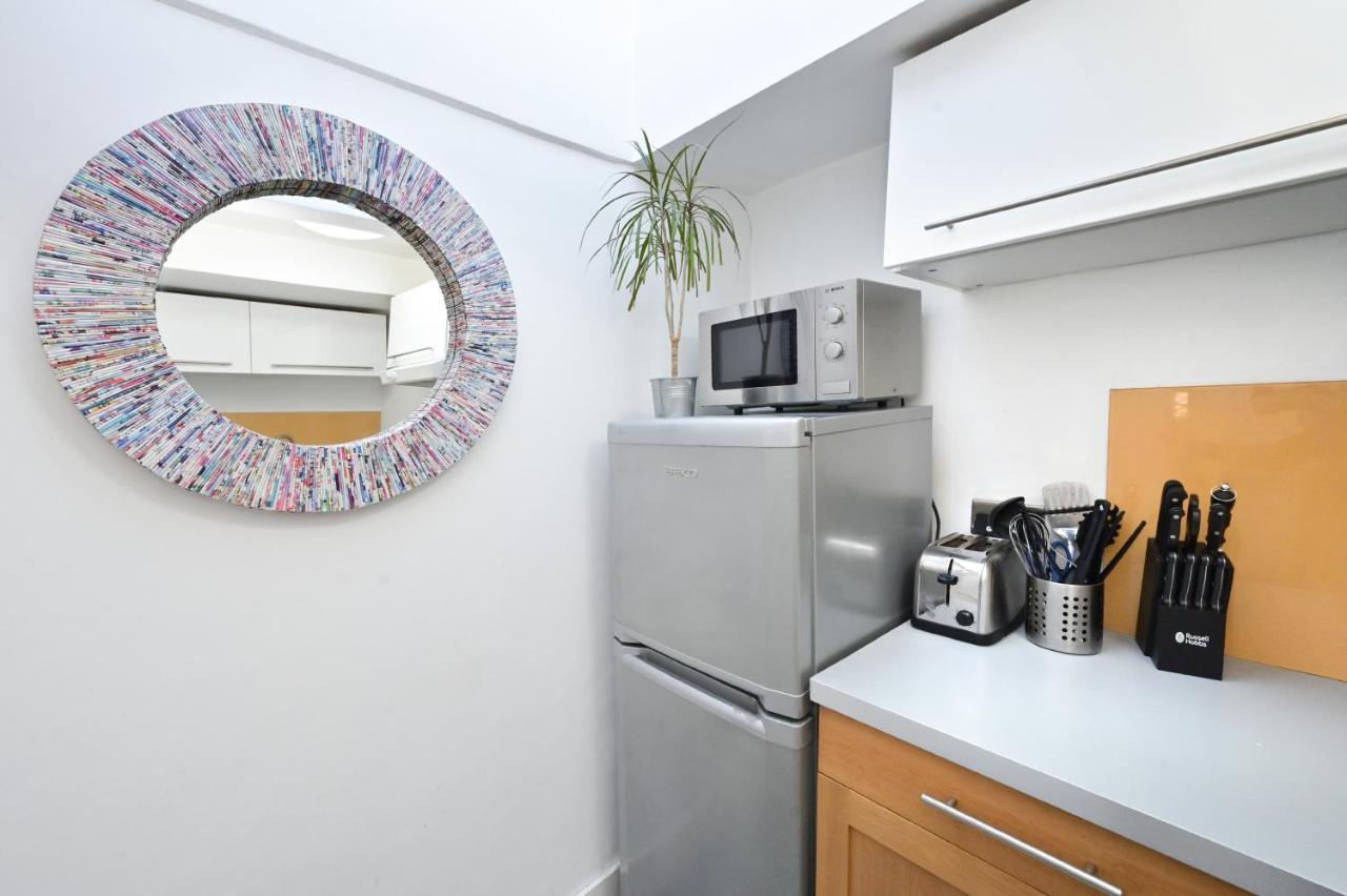 Soho, Piccadilly & Chinatown - Two Bedroom & Two Double Beds Apartment 伦敦 外观 照片